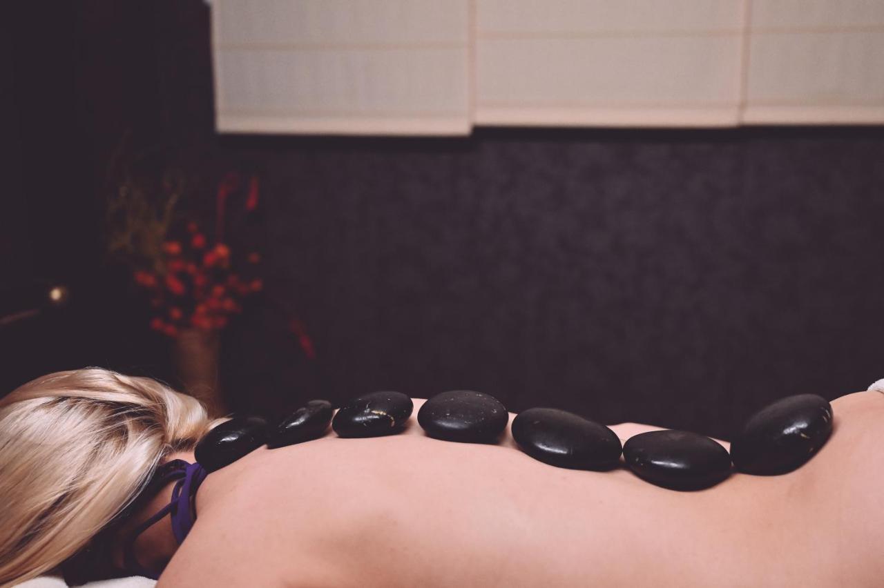Grand Hotel Velingrad Eksteriør bilde Hot stone massage
