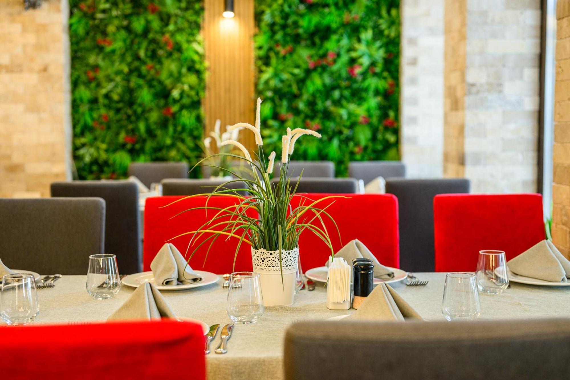 Grand Hotel Velingrad Eksteriør bilde Restaurant