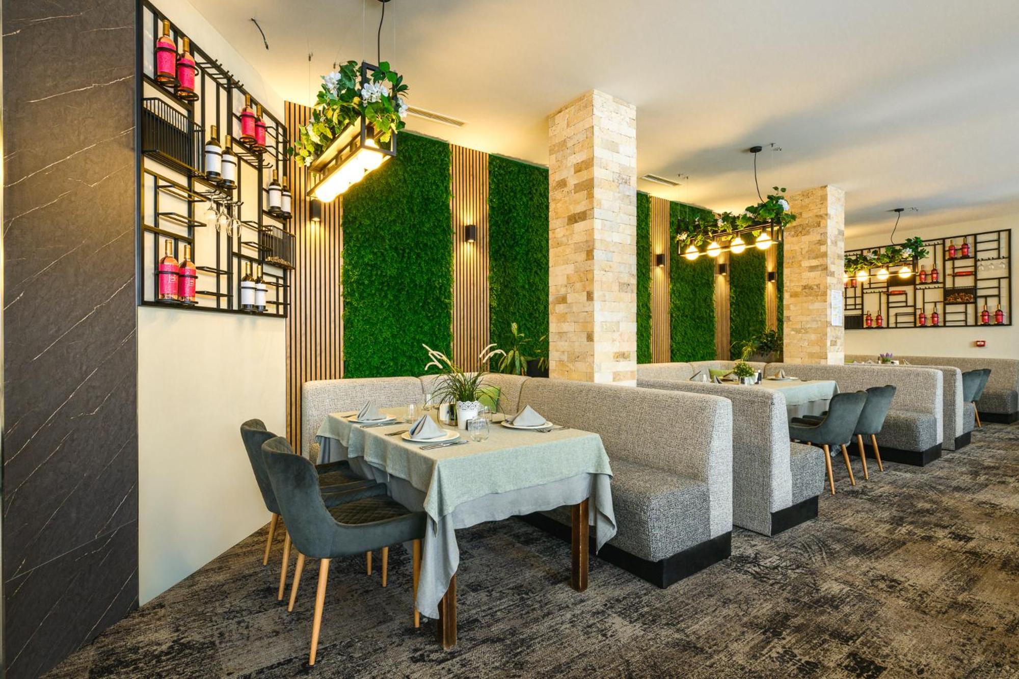 Grand Hotel Velingrad Eksteriør bilde Restaurant interior
